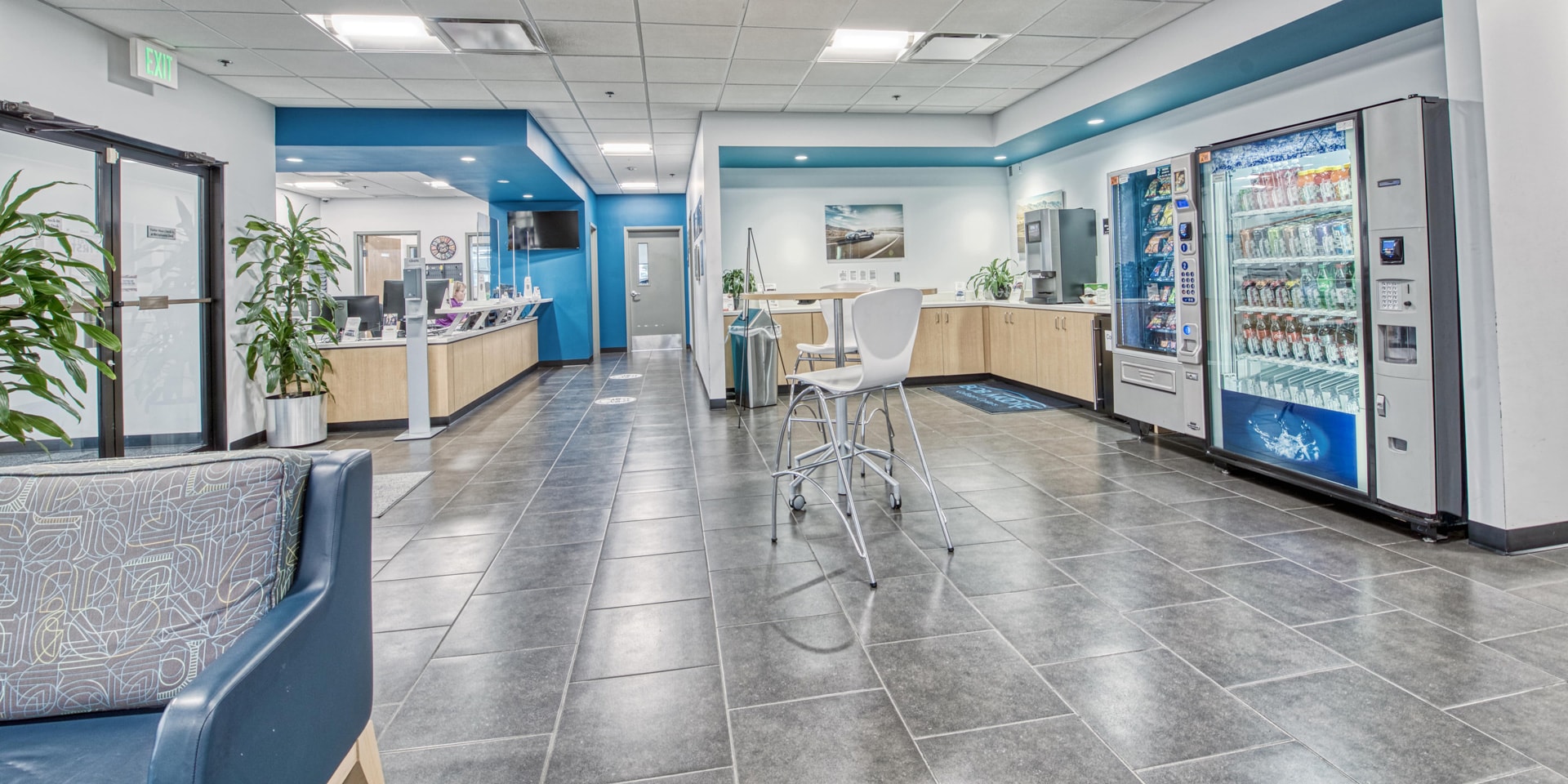 inside.jpg Free Estimates on Auto Body Repair