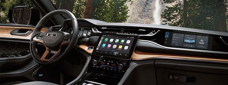 Saint Clair MI 2025 Jeep Grand Cherokee