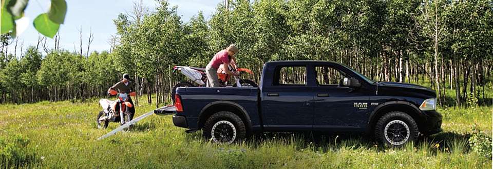 2019-RAM-1500-Mopar-Classic-CrewCab-Truck-L01 (1).png