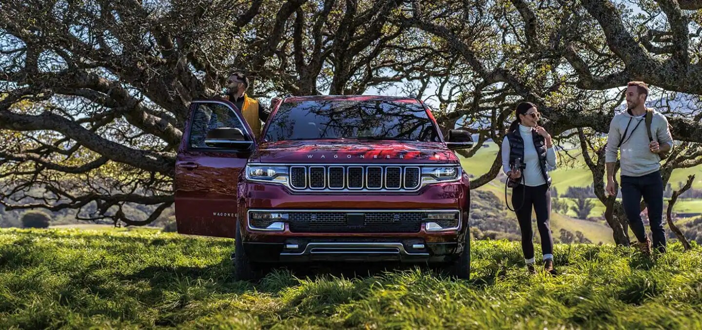 Jeep Wagoneer