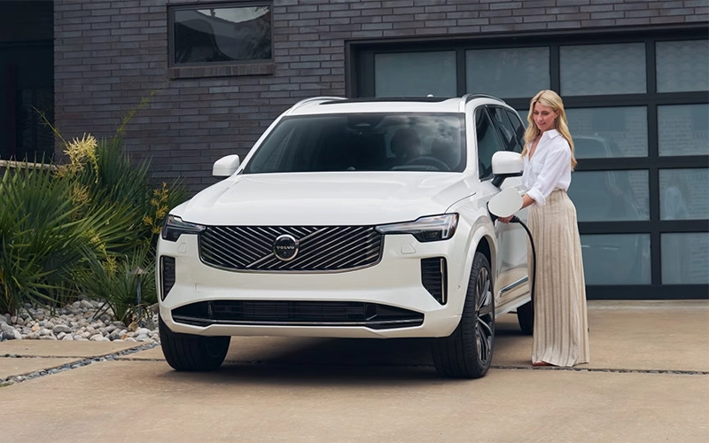 Volvo XC90 Plug-In Hybrid