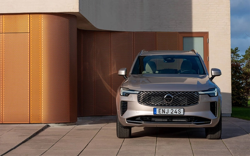 Volvo XC90 Plug-In Hybrid