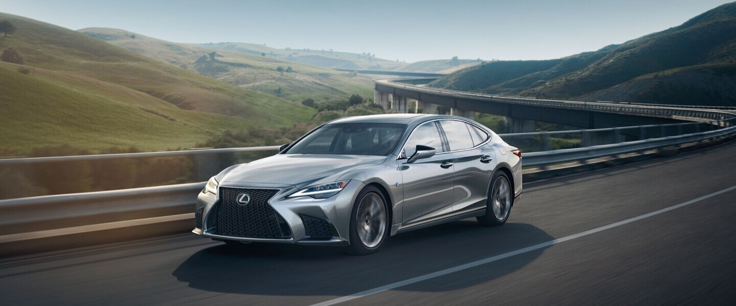 Lexus LS