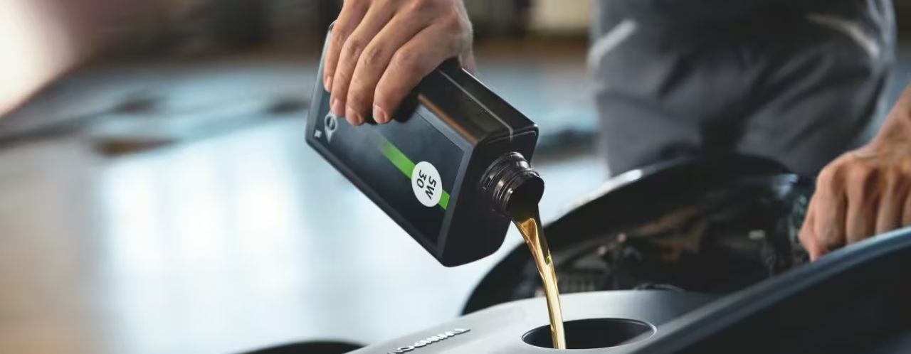 MINI COOPER ENGINE OIL CHANGES