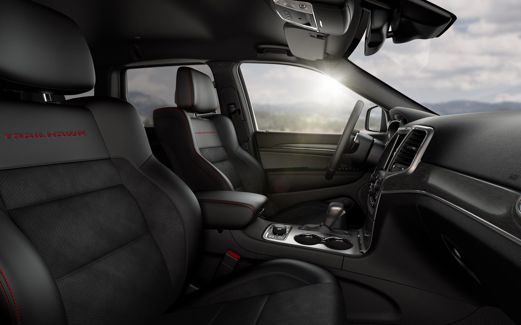 2018-Jeep-Grand-Cherokee-VLP-Interior-Pillar-Trailhawk-Interior.jpg.image.2000.jpg