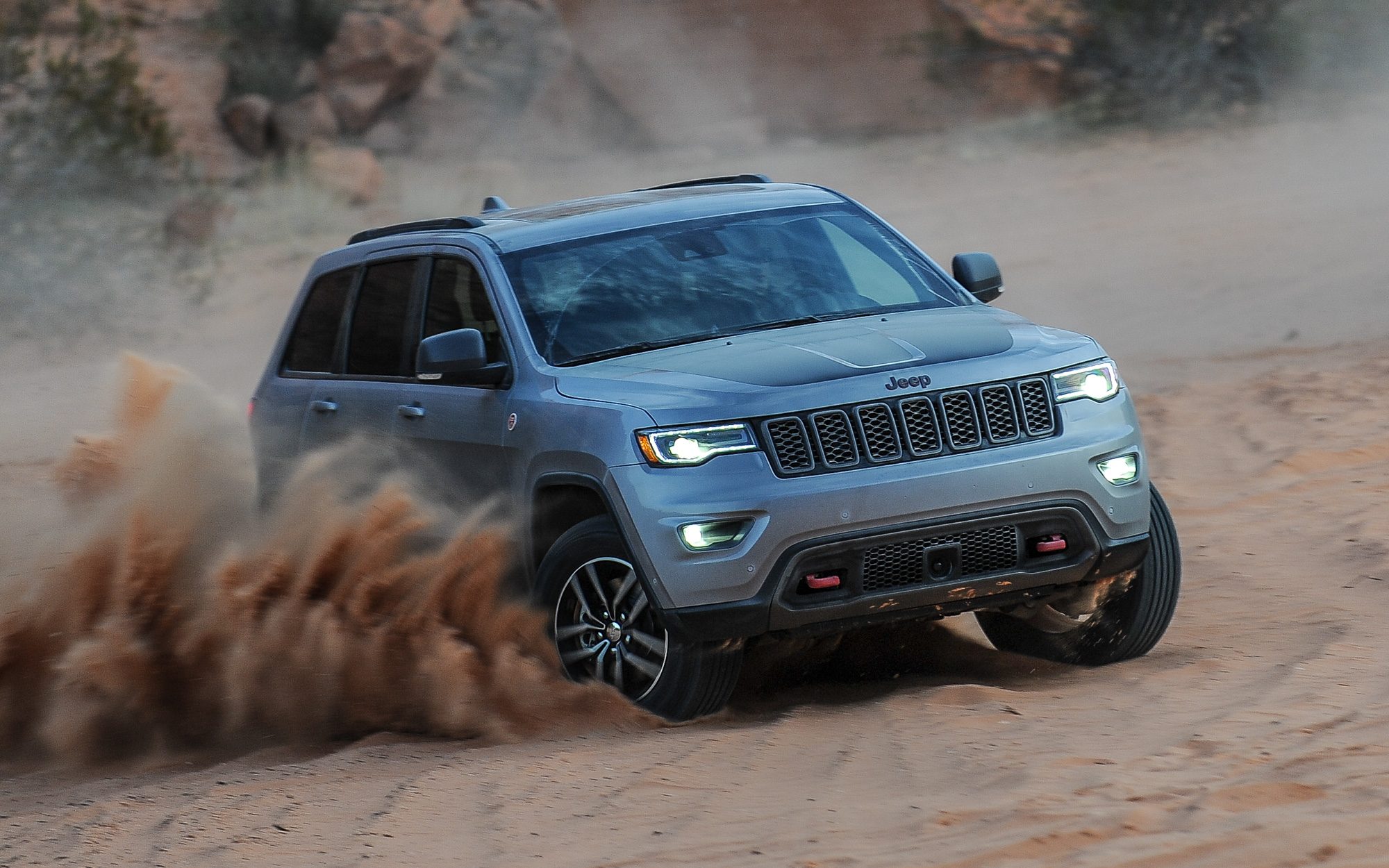 2018-Jeep-Grand-Cherokee-VLP-Capability-Pillar-Trailhawk-Sand.jpg.image.2000.jpg