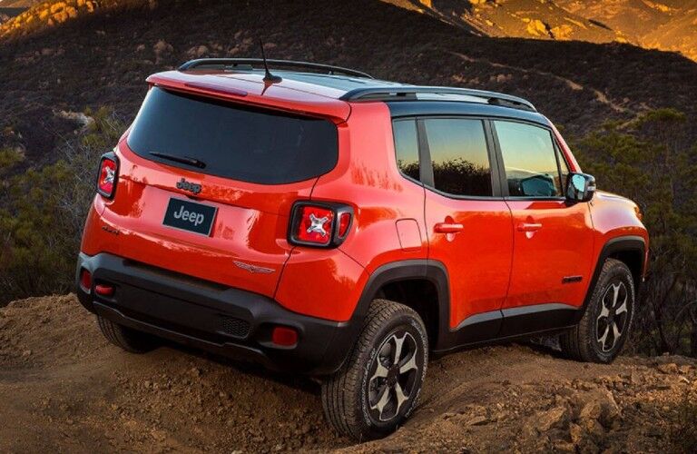 2021-Jeep-Renegade_B4_June2021_o_.jpg