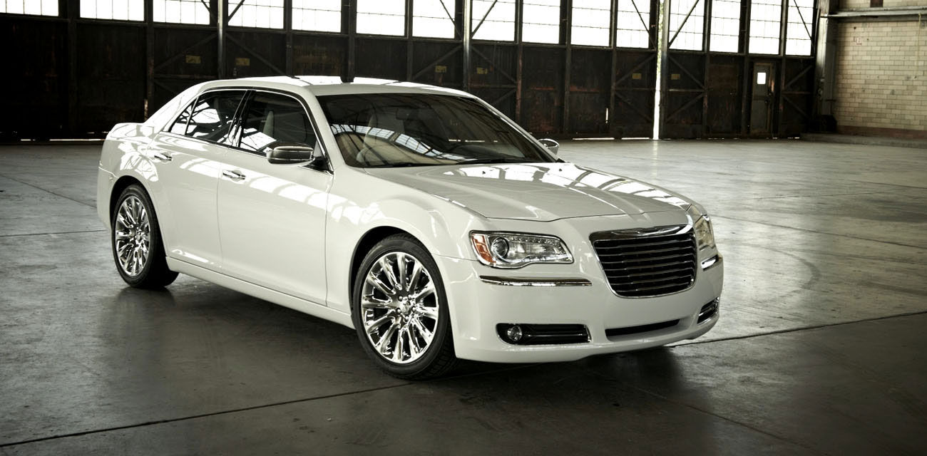 How many horsepower does a 2013 chrysler 300 have #1