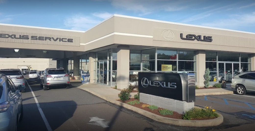 Lexus_Service_Bay.png