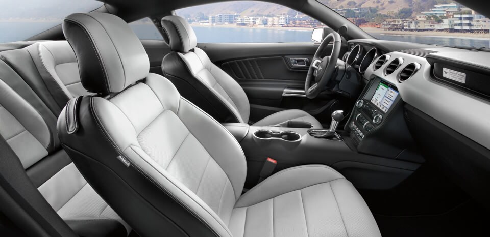2016 Ford Mustang Interior
