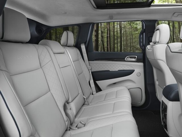 2017 Jeep Grand Cherokee Seats.jpg