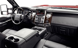 2013-Ford-F-Series-Super-Duty-Platinum-interior-1.jpg