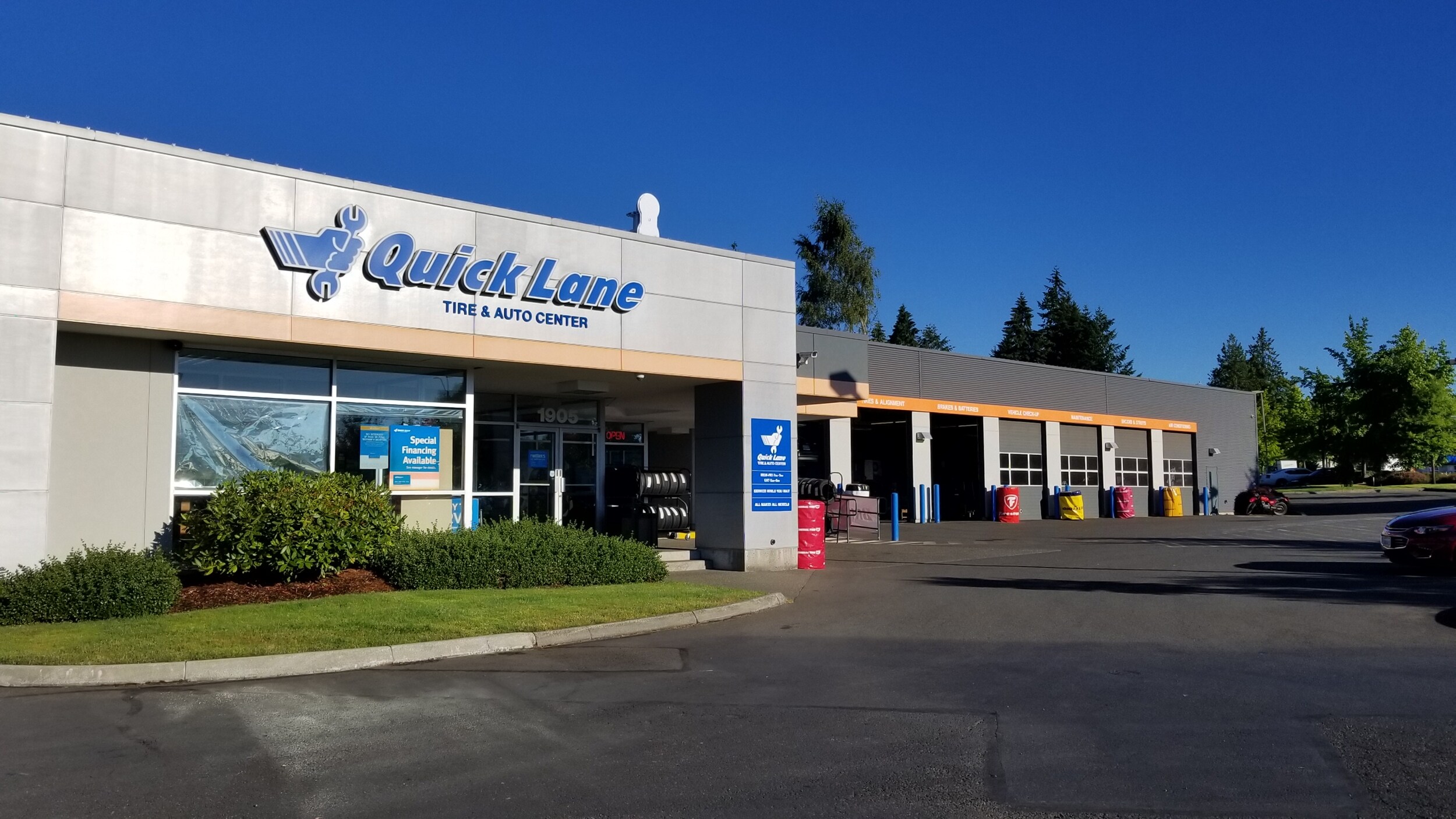 quick-lane-olympia-mullinax-ford-front-building.jpg
