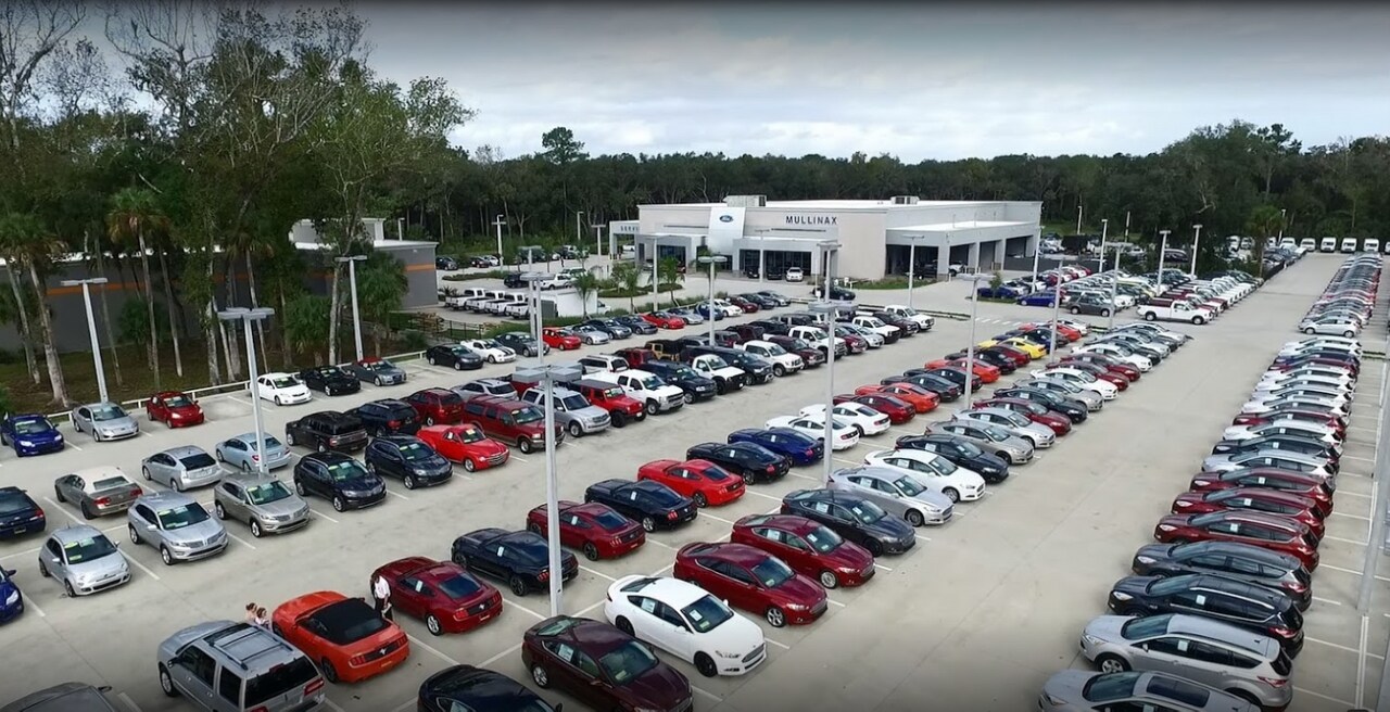 Mullinax Ford Dealership