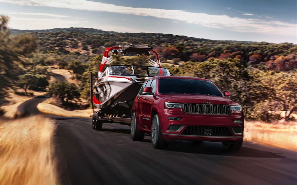 2019-Jeep-GrandCherokee-Altitude-SUV-L01 (1).jpeg