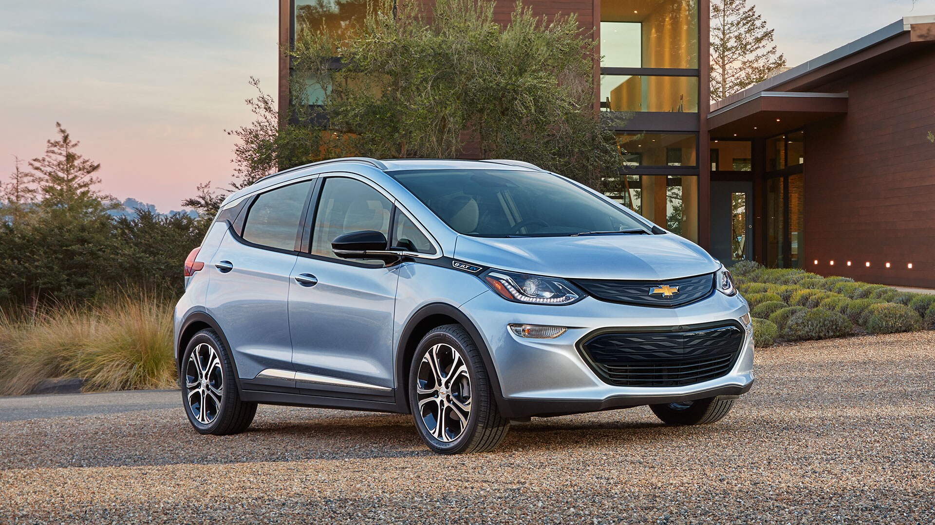 2017 Chevy Bolt Release Date boston MA.jpg