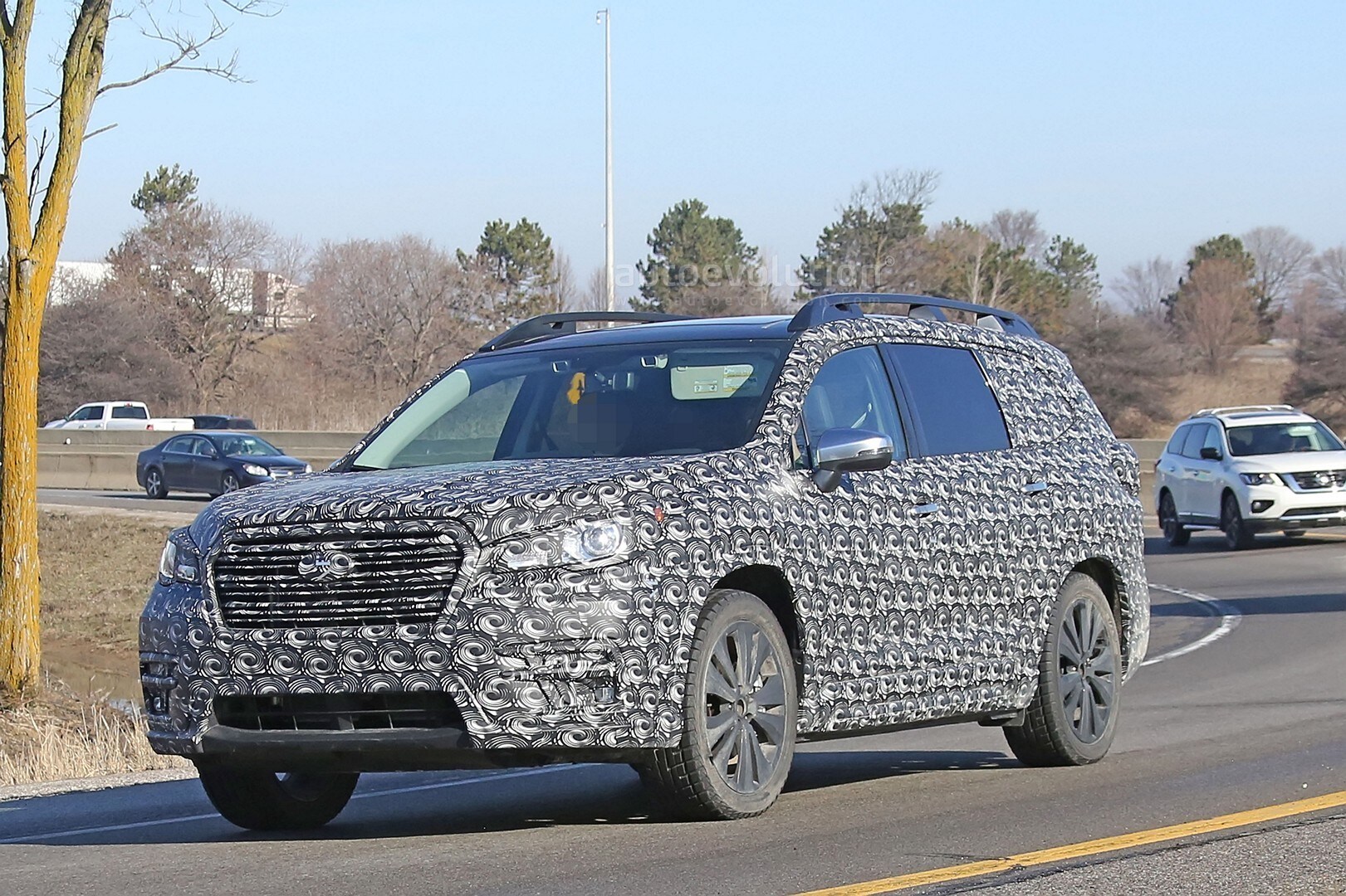 2018-subaru-ascent-3-row-crossover-suv-spied-in-detail_4.jpg