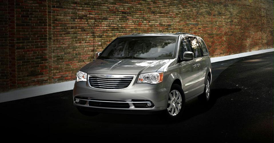 The New 2012 Chrysler Town & Country