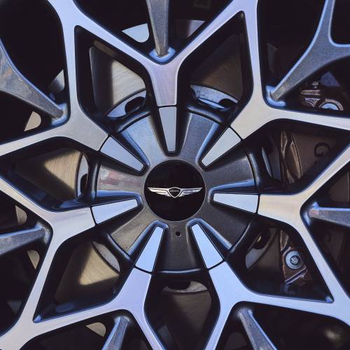 Genesis 21-inch rims Genesis G90 rims