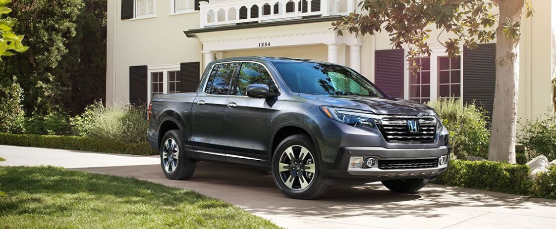 Oak Lawn-Honda-RidgeLine-Exterior.png