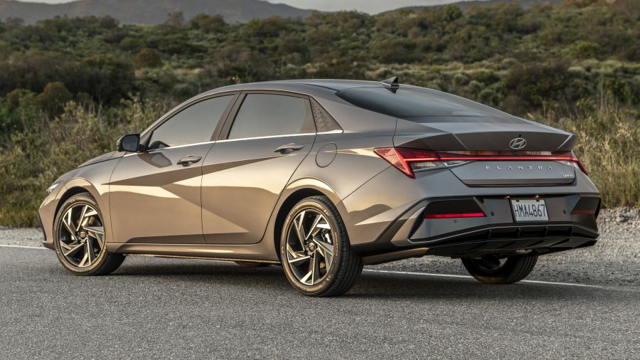 Hyundai Elantra Exterior Design hyundai-elantra-deals-near-me