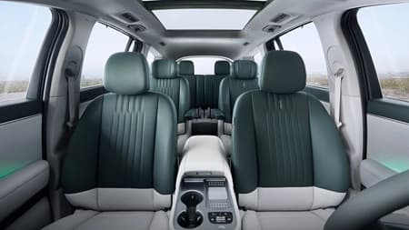 IONIQ 9 3-Row Interior IONIQ 9 3-Row Interior