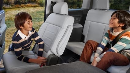 Hyundai Santa Fe Hybrid 3-Row SUV Hyundai Santa Fe Hybrid 3-Row SUV