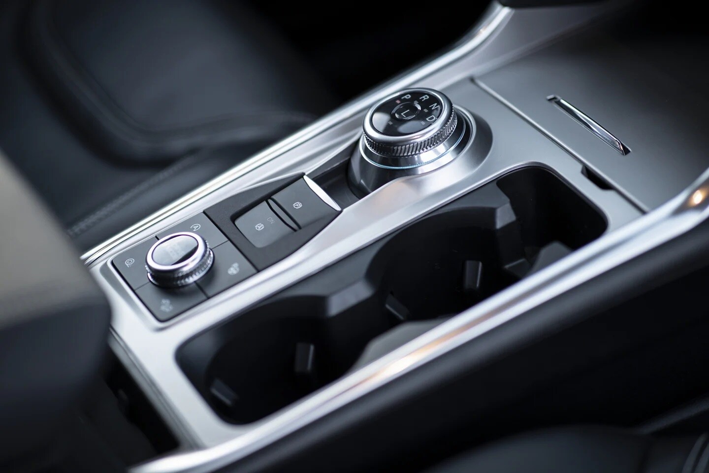 2022 Ford Explorer Gear Selector