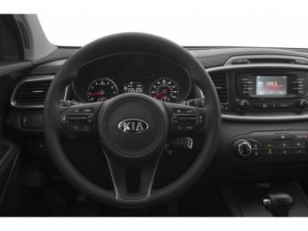 KIA Sorento Interior.JPG