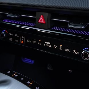 Kia EV6 features Kia EV6 features