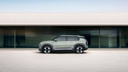 Charging The Kia EV3 Kia EV3 Driverside Profile