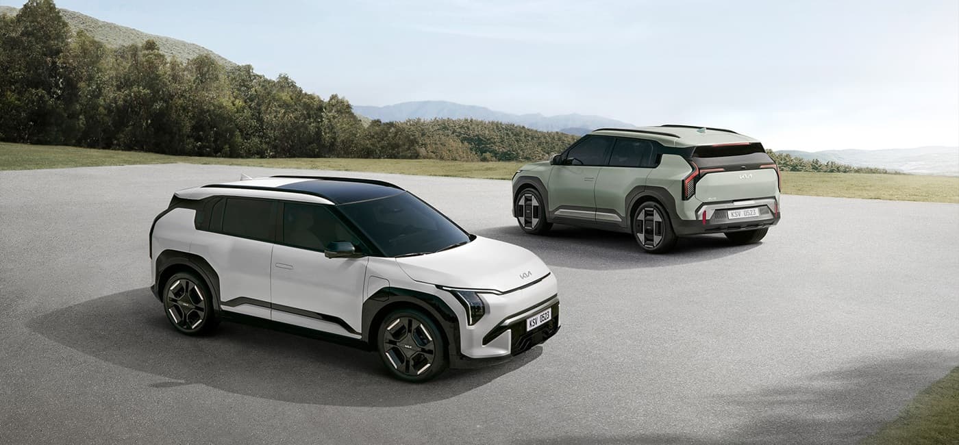 Kia EV3 Base & Kia EV3 GT-Line Kia EV3 Base & Kia EV3 GT-Line