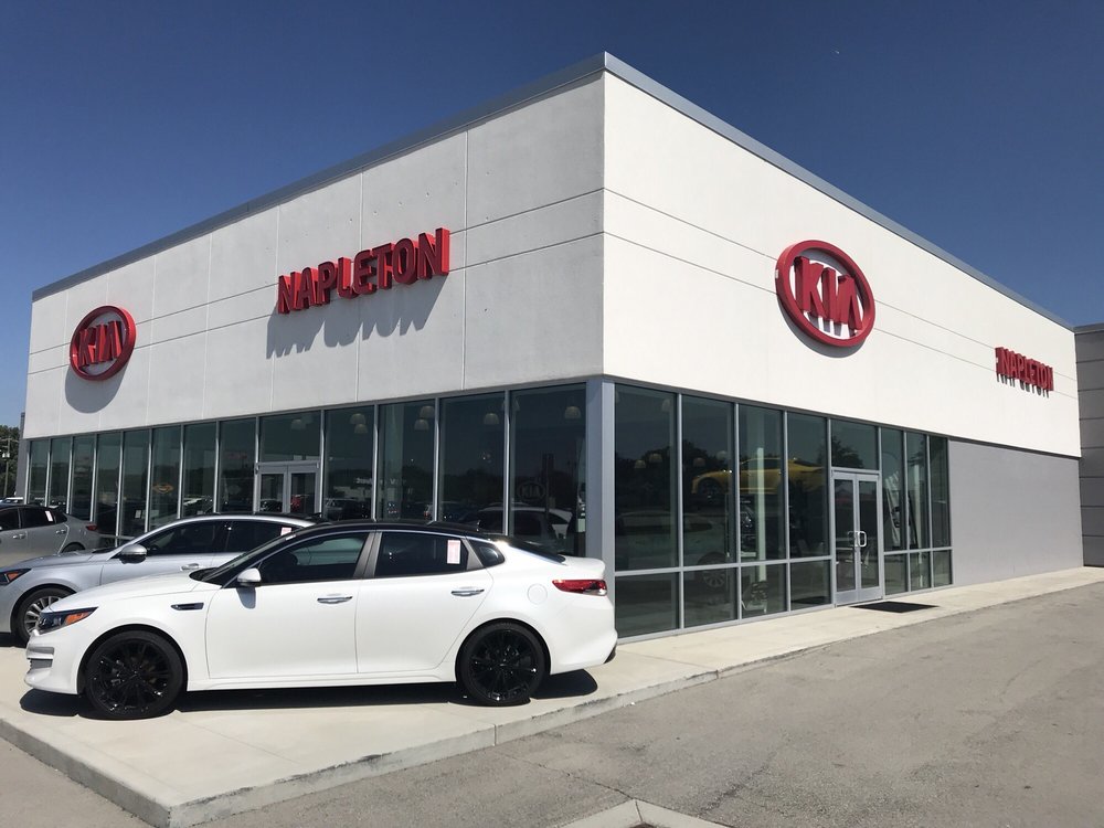 Napleton Kia of Fishers Dealership Napleton Kia of Fishers Dealership Exterior