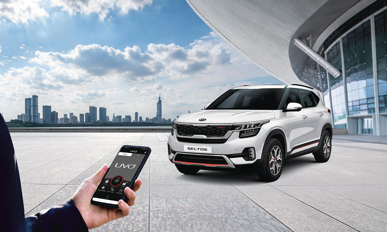 White Kia Seltos Smart Phone Connectivity Kia Seltos Modern Smart Phone Connectivity