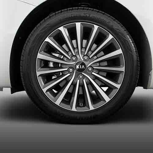 chicago-kia-cadenza-wheels.jpg