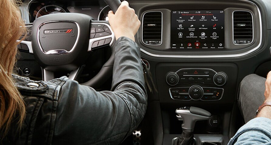 2020-dodge-charger-u-connect-touch-screen.jpg