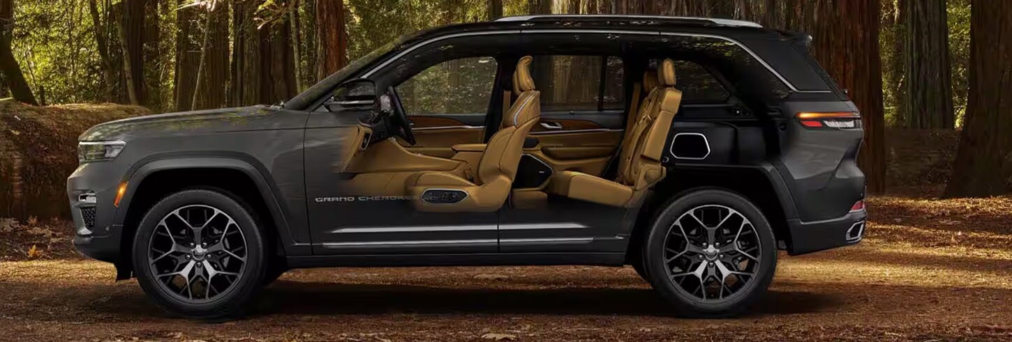 Two Row Jeep Grand Cherokee SUV