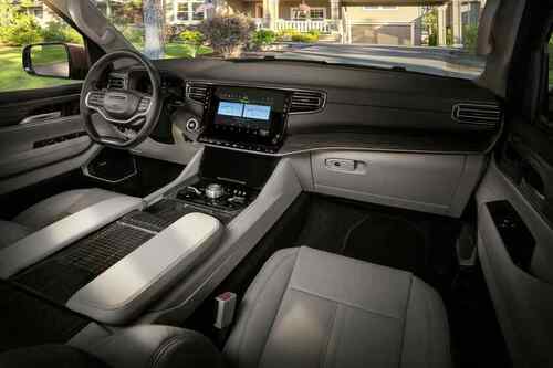 New Wagoneer interior New Wagoneer interior