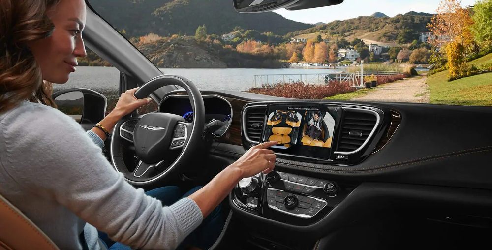 Chrysler Pacifica famcam Pacific specials near you