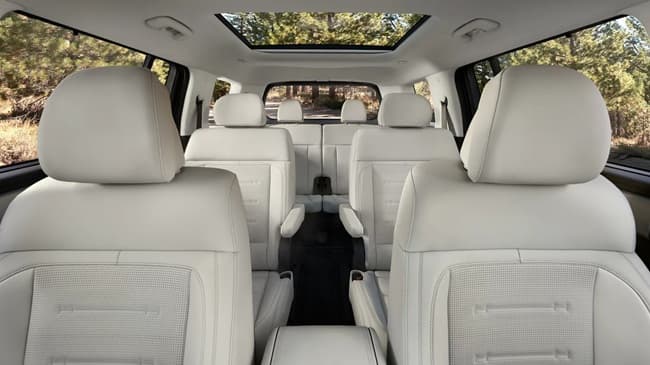 Santa Fe Hybrid Three-Row SUV Santa Fe Hybrid Three-Row SUV