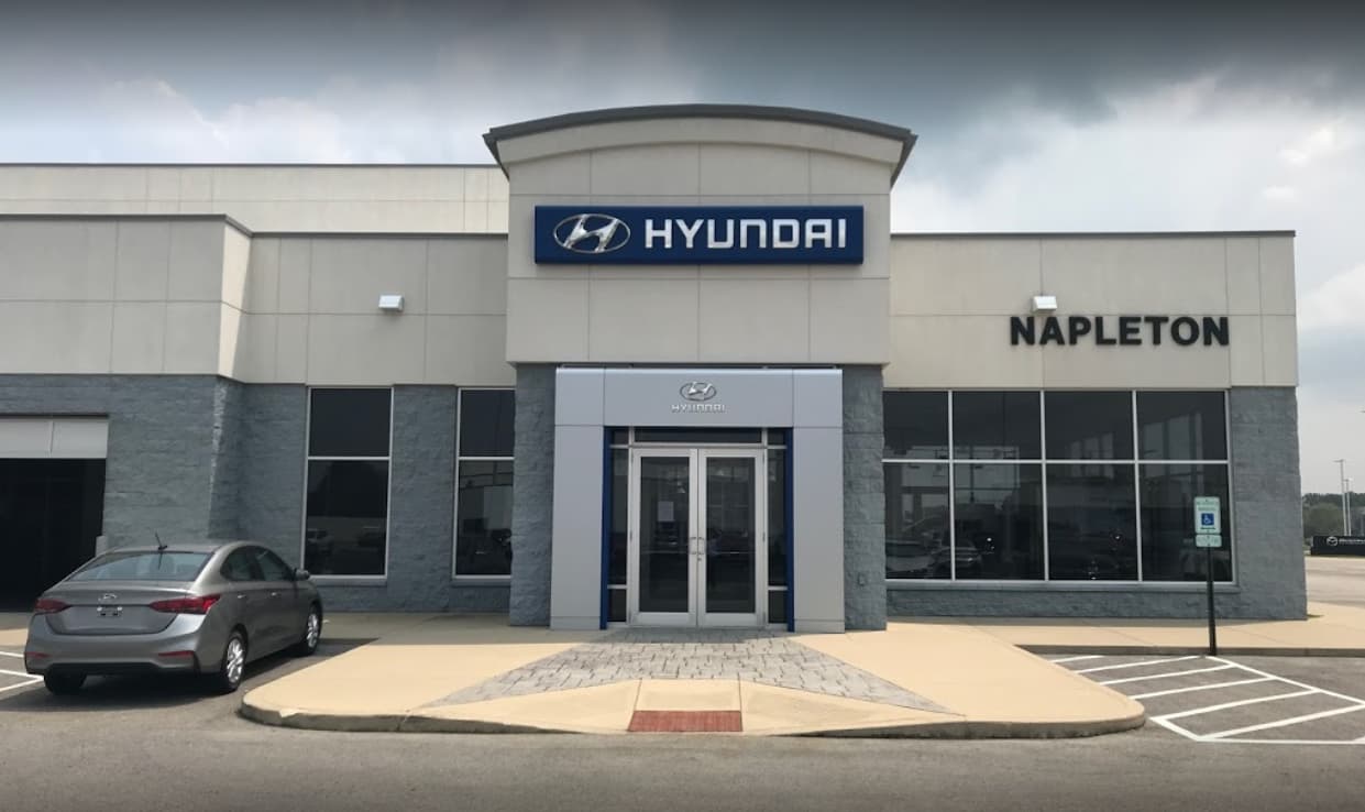 Napleton's Hyundai of Urbana Napleton's Hyundai of Urbana Car Dealership Store Front