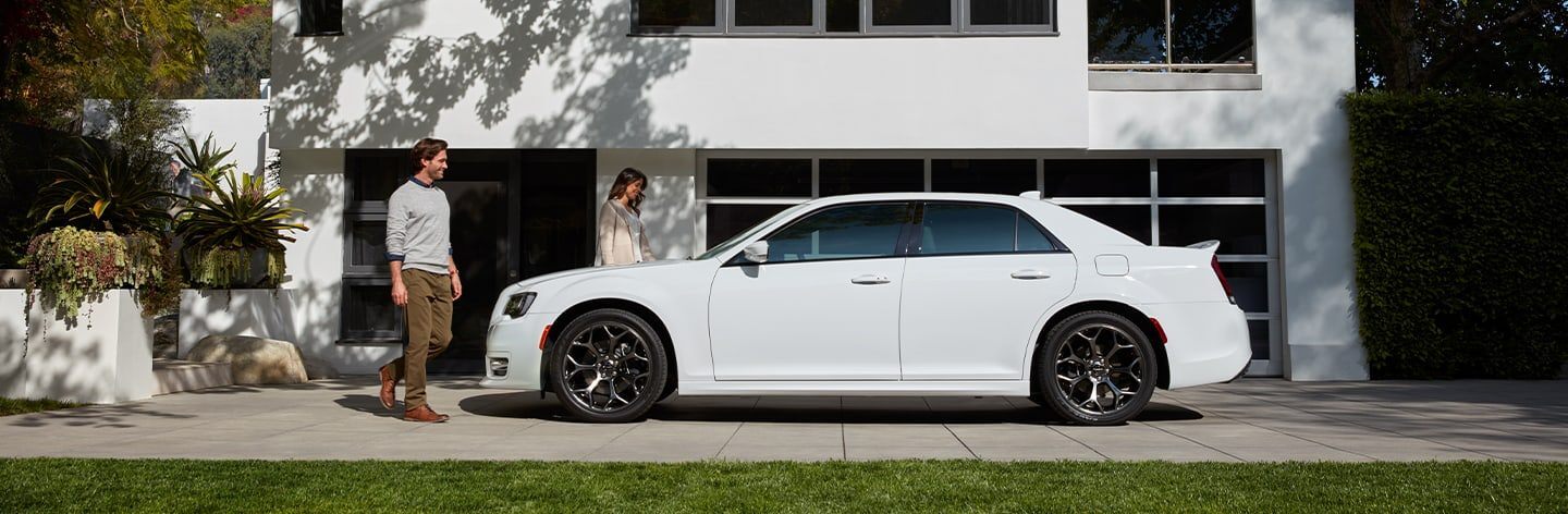 Chrysler dealership near me Chrysler 300 lease