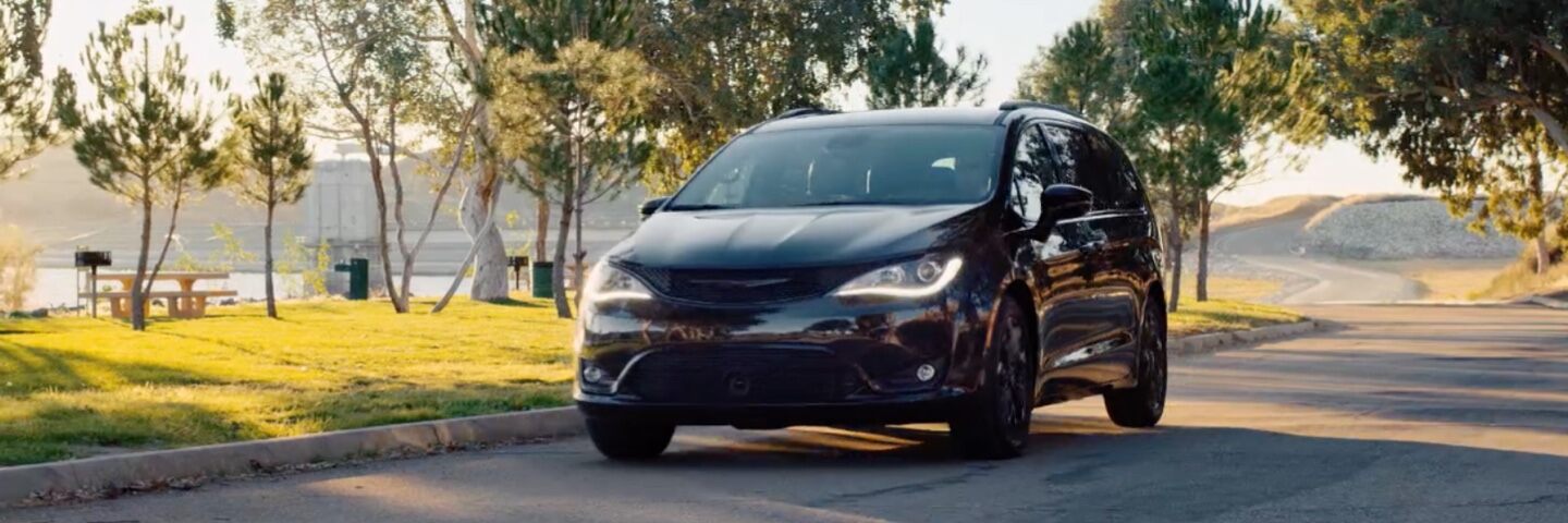 Chrysler Pacifica Lease Pacifica deals