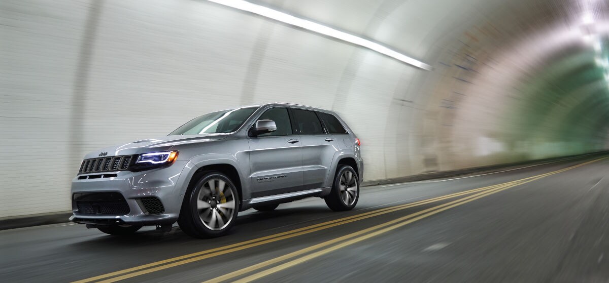 Test-Drive a Jeep Grand Cherokee Trackhawk SUV Jeep Grand Cherokee Trackhawk SUV Comparison