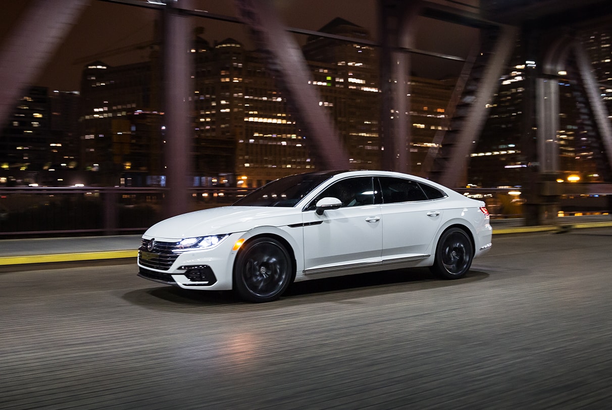 Volkswagen Arteon in Motion.jpg new volkswagen arteon in motion