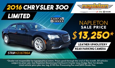 2016 Chrysler 300 Limited.png