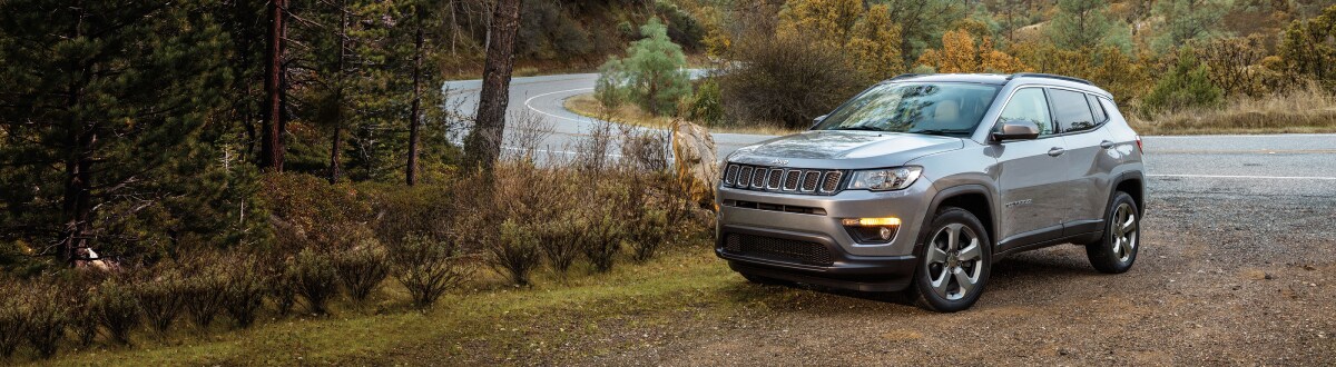 2019-Jeep-Compass-Longitude-SUV-L01 (2).jpg