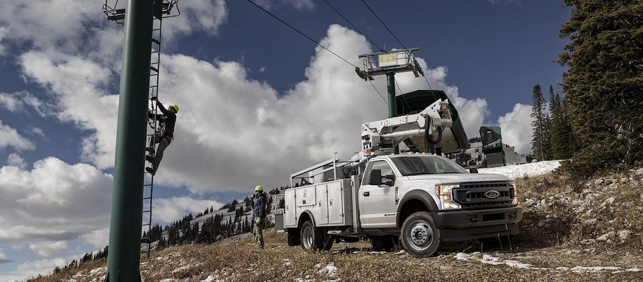 2020 Ford Chassis Cab hero_936x410.jpeg