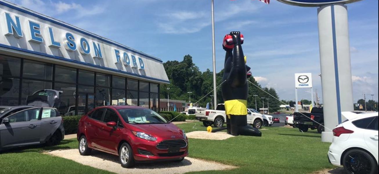 Nelson Ford Dealer in Martinsville Virginia.jpg