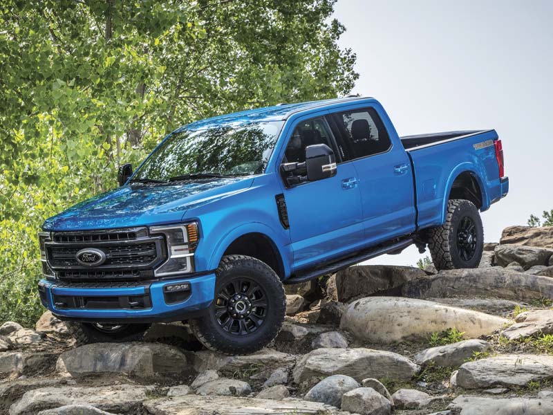 2021 Ford F-250 Super Duty Powertrains.jpg